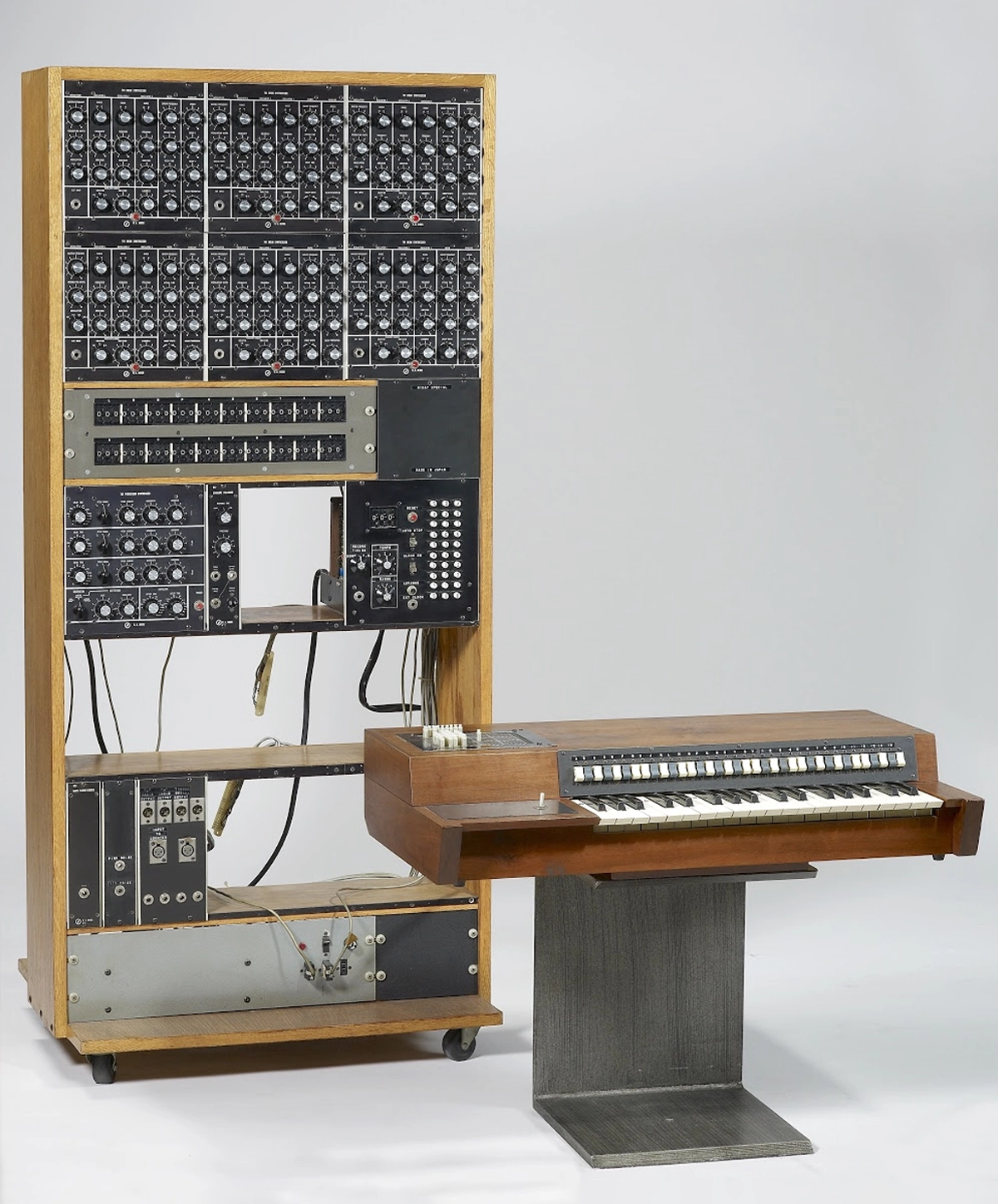 Workshop about “Synthesizer”